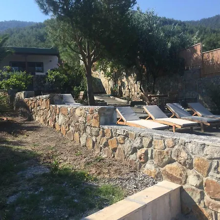 Beach House With Direct Access To Private Beach Near Bodrum Semesterbostad