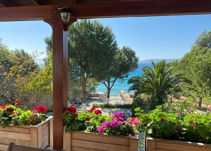 House With Direct Access To Private Near Bodrum Casa vacanze