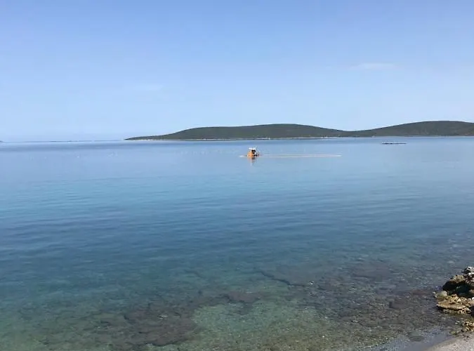 度假居 Beach House With Direct Access To Private Beach Near Bodrum *