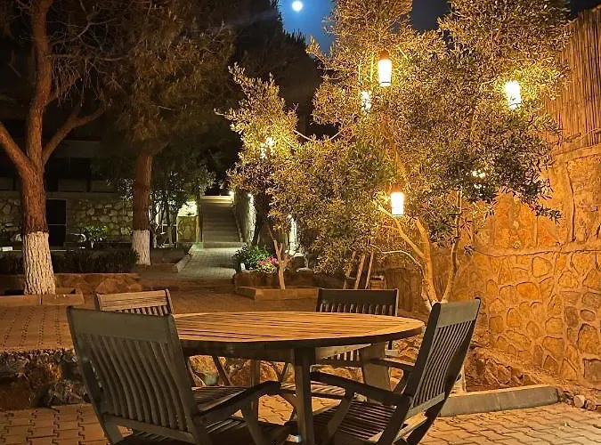 度假居 Beach House With Direct Access To Private Beach Near Bodrum